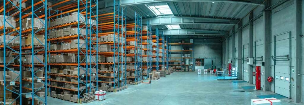 Warehouse storage racks showing cost optimization and growth efficiency.